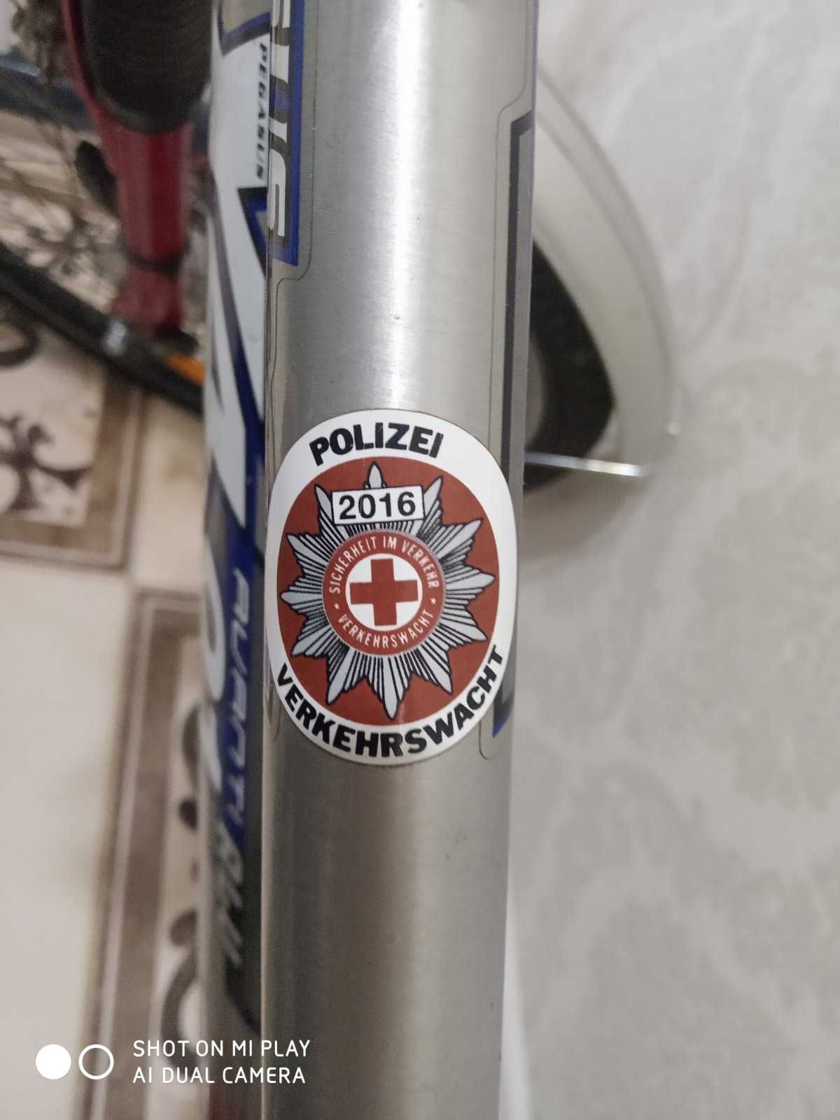 підлітковий велосипед з Німеччини