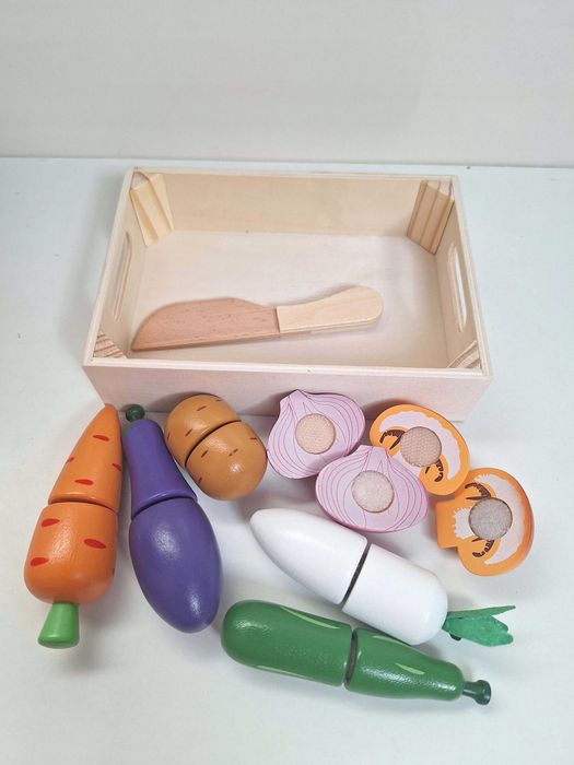 N O W Y zestaw drewniany warzywa do krojenia w skrzynce