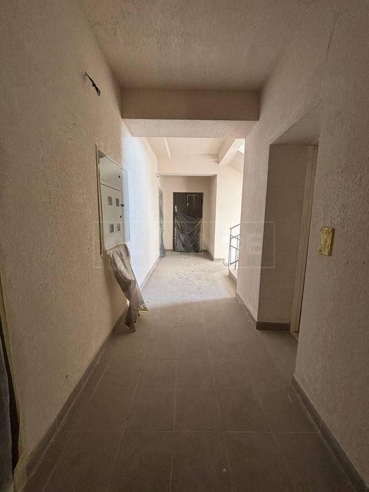 Продам двокімнатну  квартири в збудованому будинку біля Вокзалу