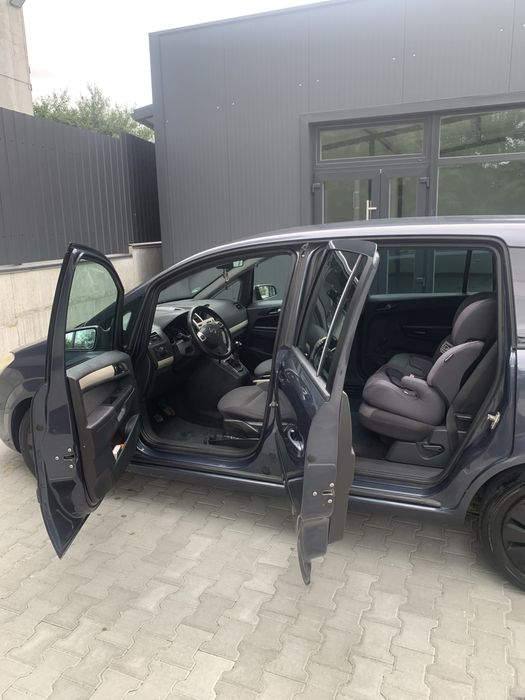 Opel Zafira B 2008 р