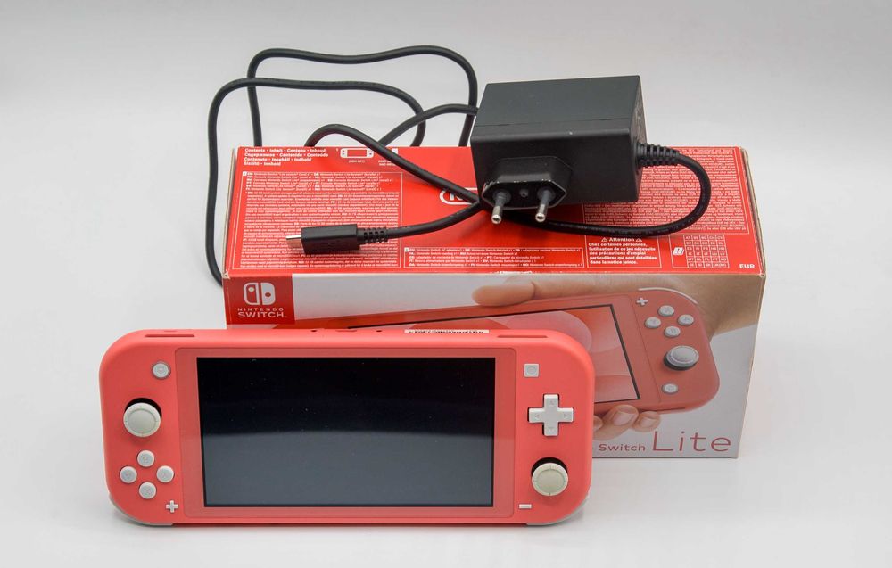 Nintendo switch lite 32 gb
