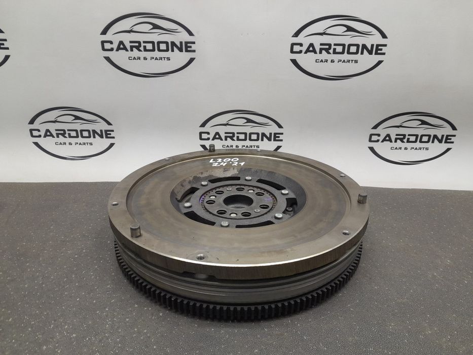 Маховик демферный двухмассовый Mitsubishi L200 2015-2022 1120A321