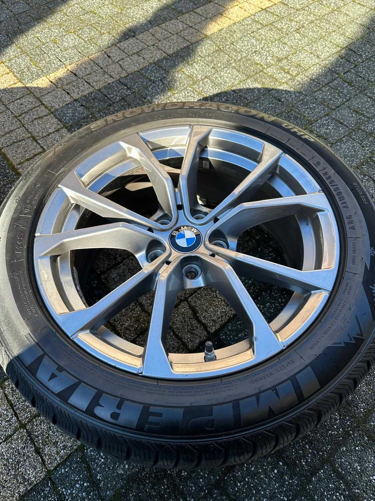 Felgi Koła 17 BMW OE G20 G21 F40 F48 X1 5x112 ET30 opony zima jak nowe