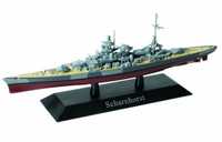 Navio de Guerra SCHARNHORST c/Submarino