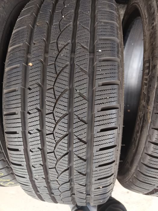 215/45R17 całoroczne super stan