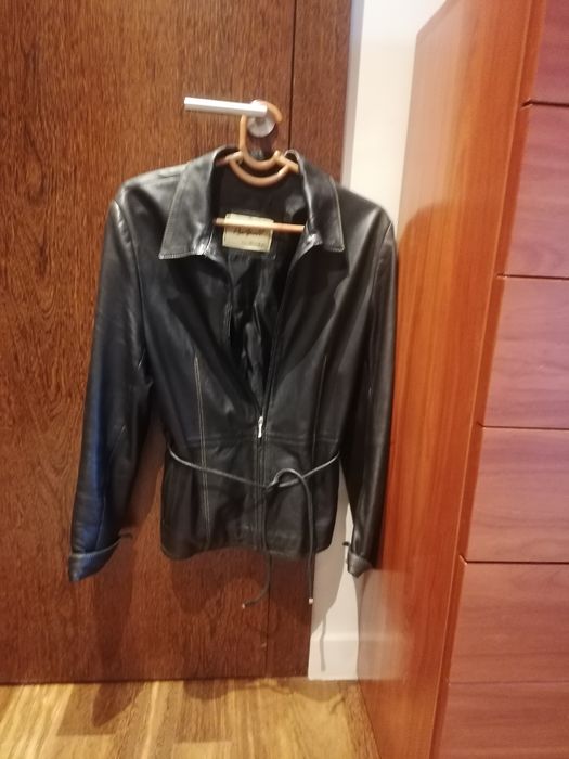 Casaco senhora em pele / couro
