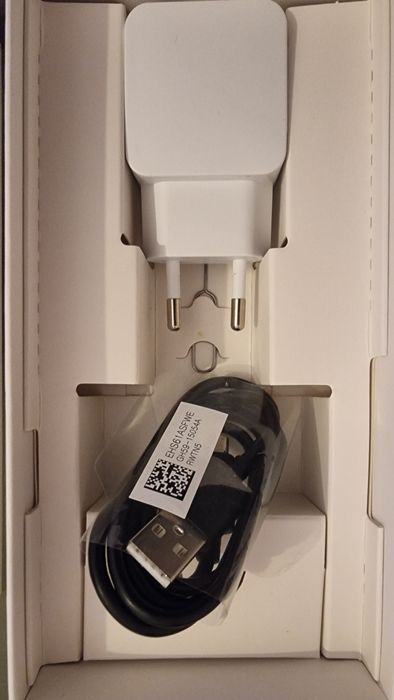 Samsung Galaxy A20s completo em caixa + Oferta