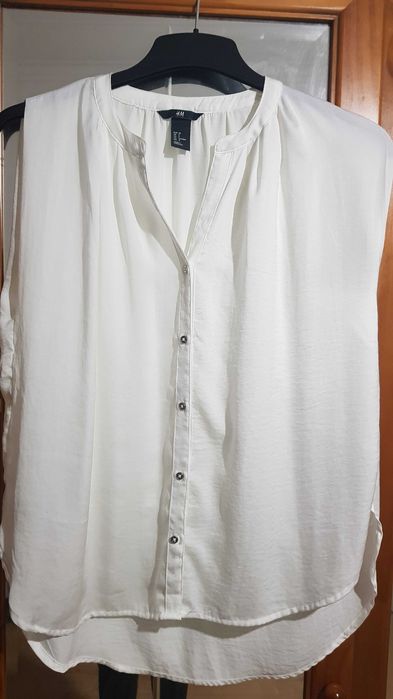 Camiseiro branco de senhora da H&M