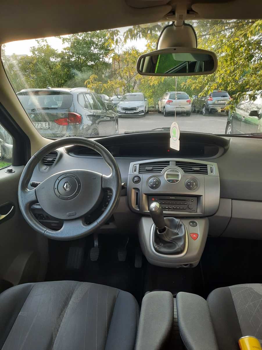 Sprzedam Renault Scenic II 2006 r.