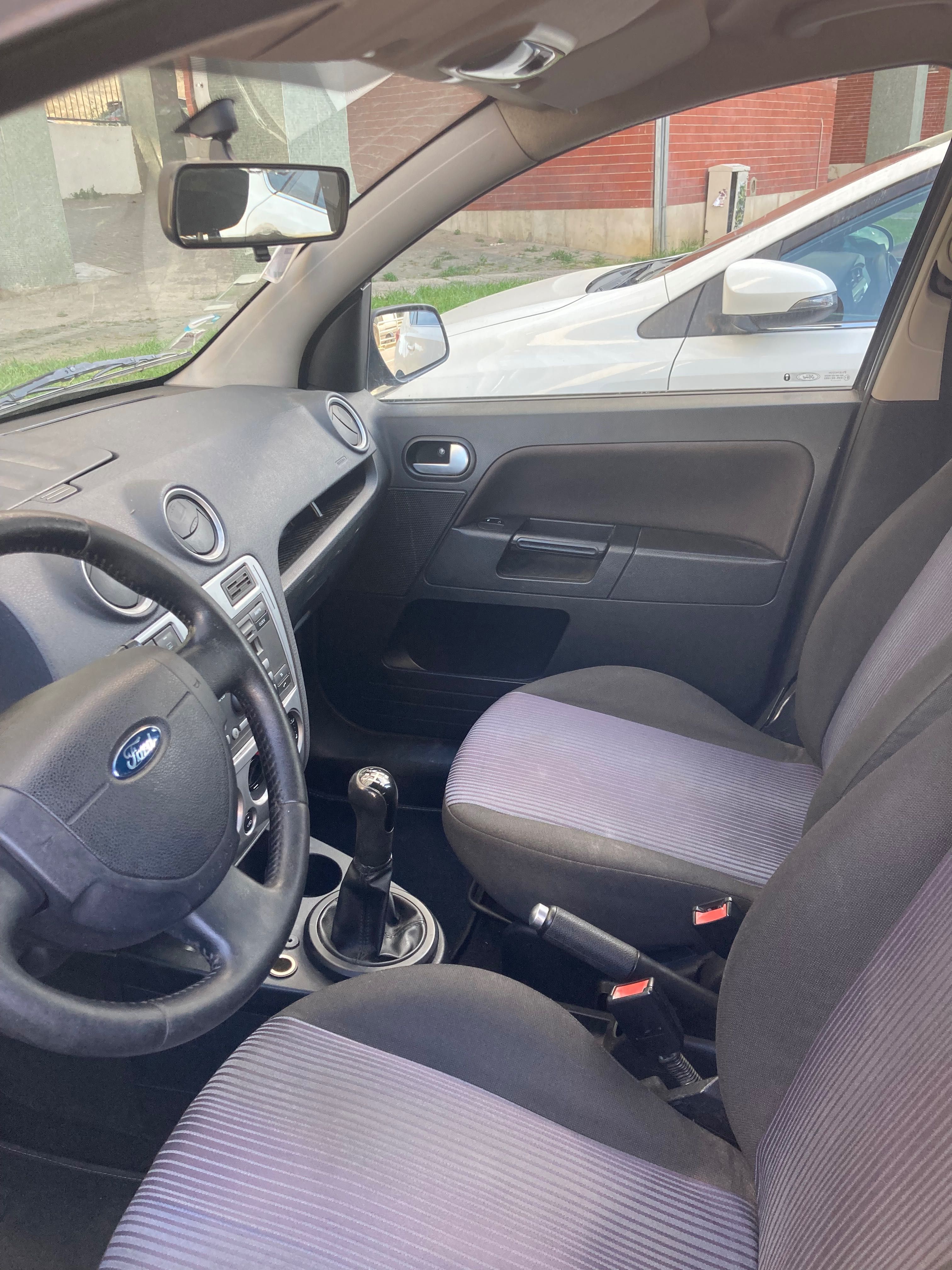 Ford Fusion 1,4 TDCi (Mini-Van) Apenas 193.900km