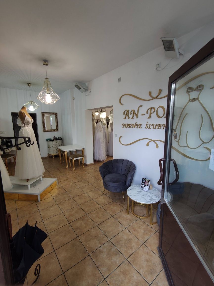 Salon mody ślubnej Ruda Śląska odstąpię