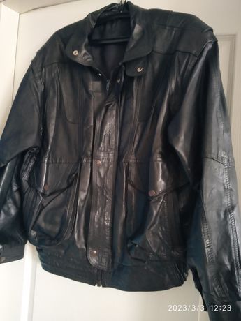 Продам шкіряну куртку б/у ,Турція ,розмір XL