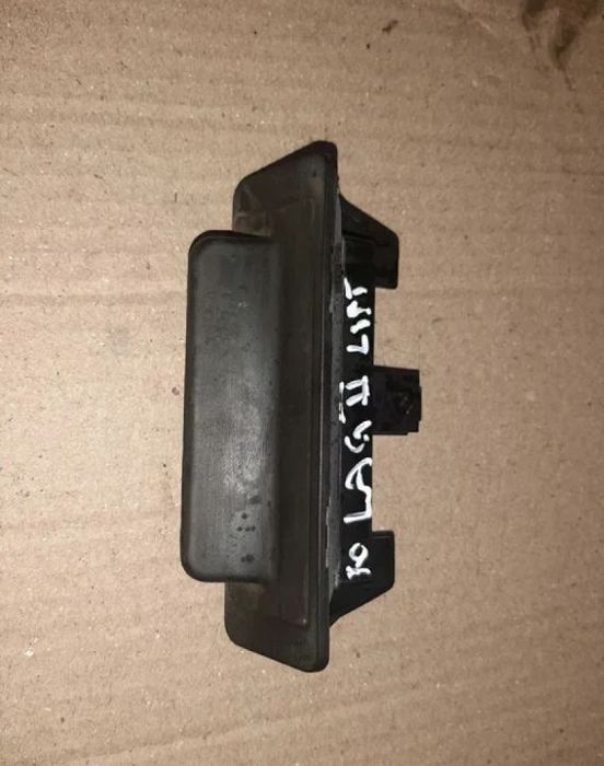 przycisk otwierania klapy renault laguna II lift
