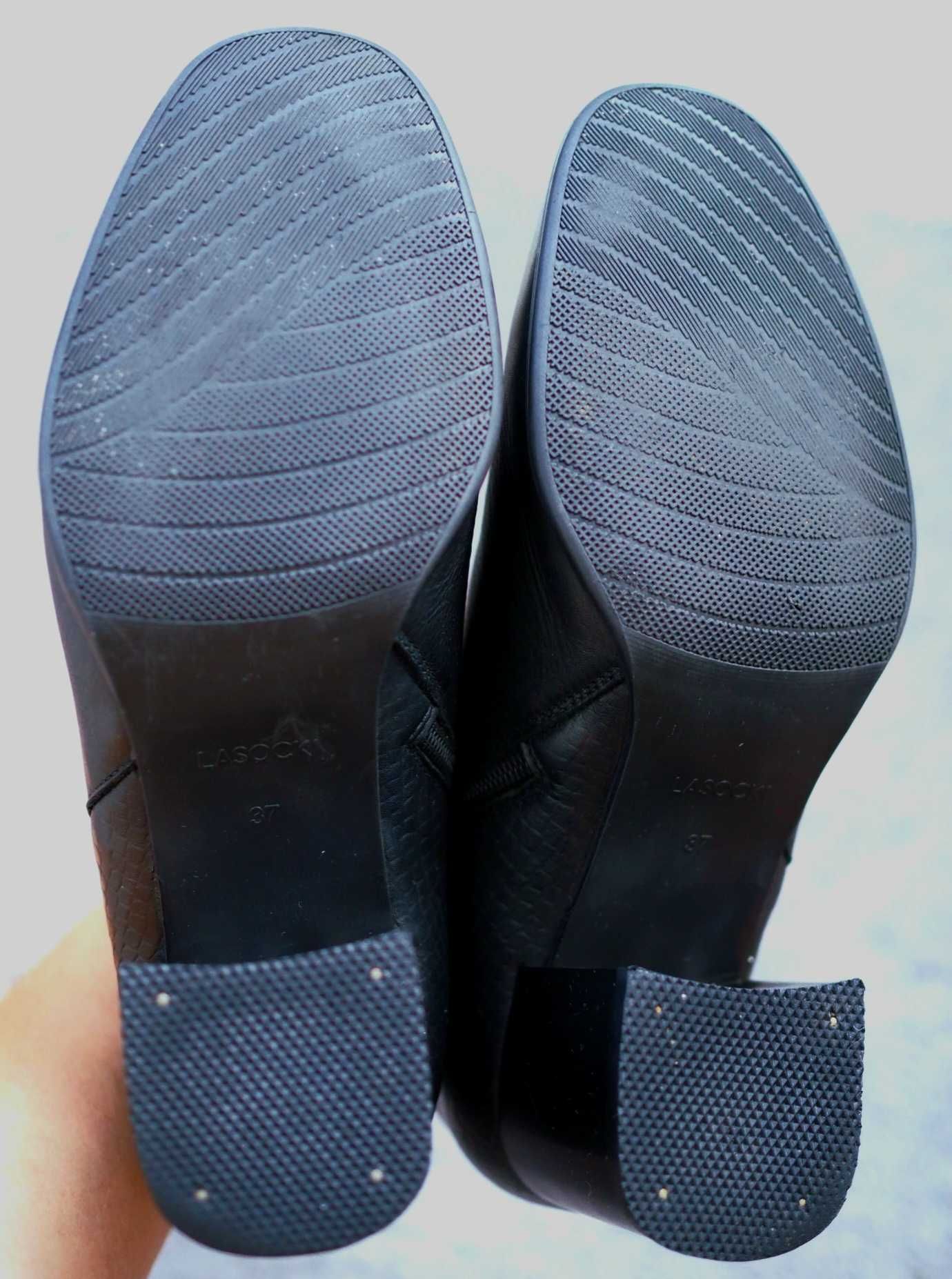 Kozaki, botki, buty zimowe damskie od Lasocki. R. 37, czarne. Zadbane!