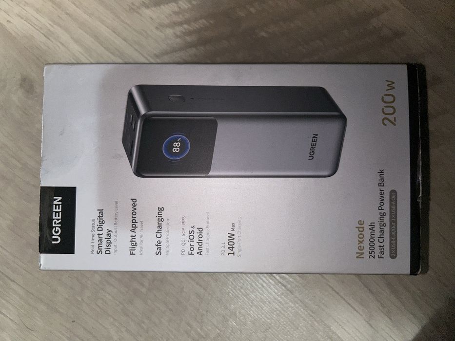 Павербанк  UGREEN Nexode 25000mAh 200W.