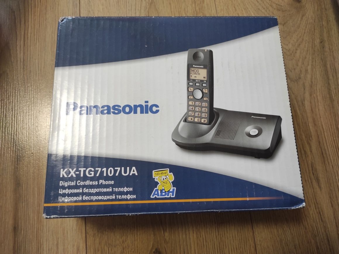Panasonic KX-TG7107UA