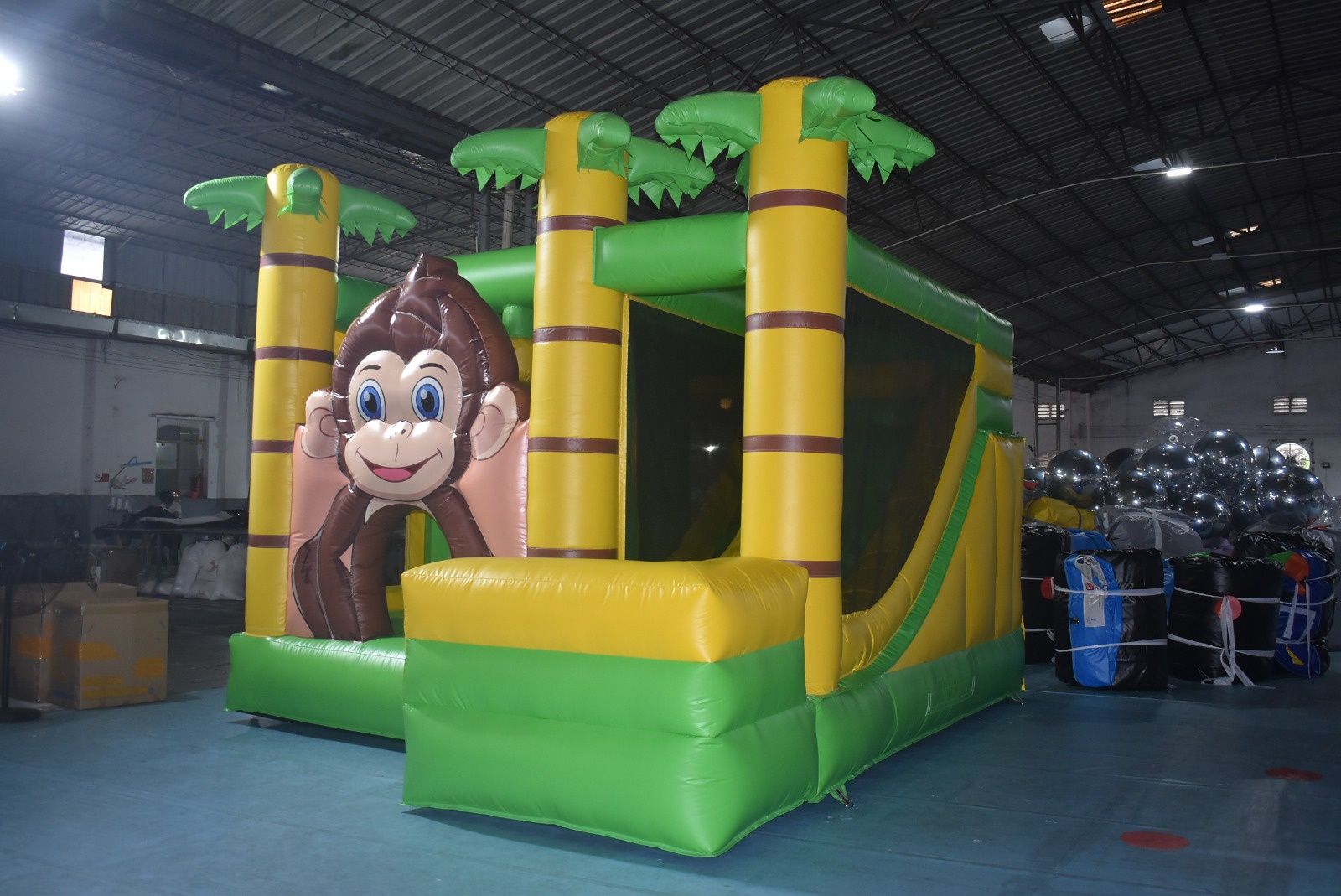 Insuflável Castelo Monkey (novo)