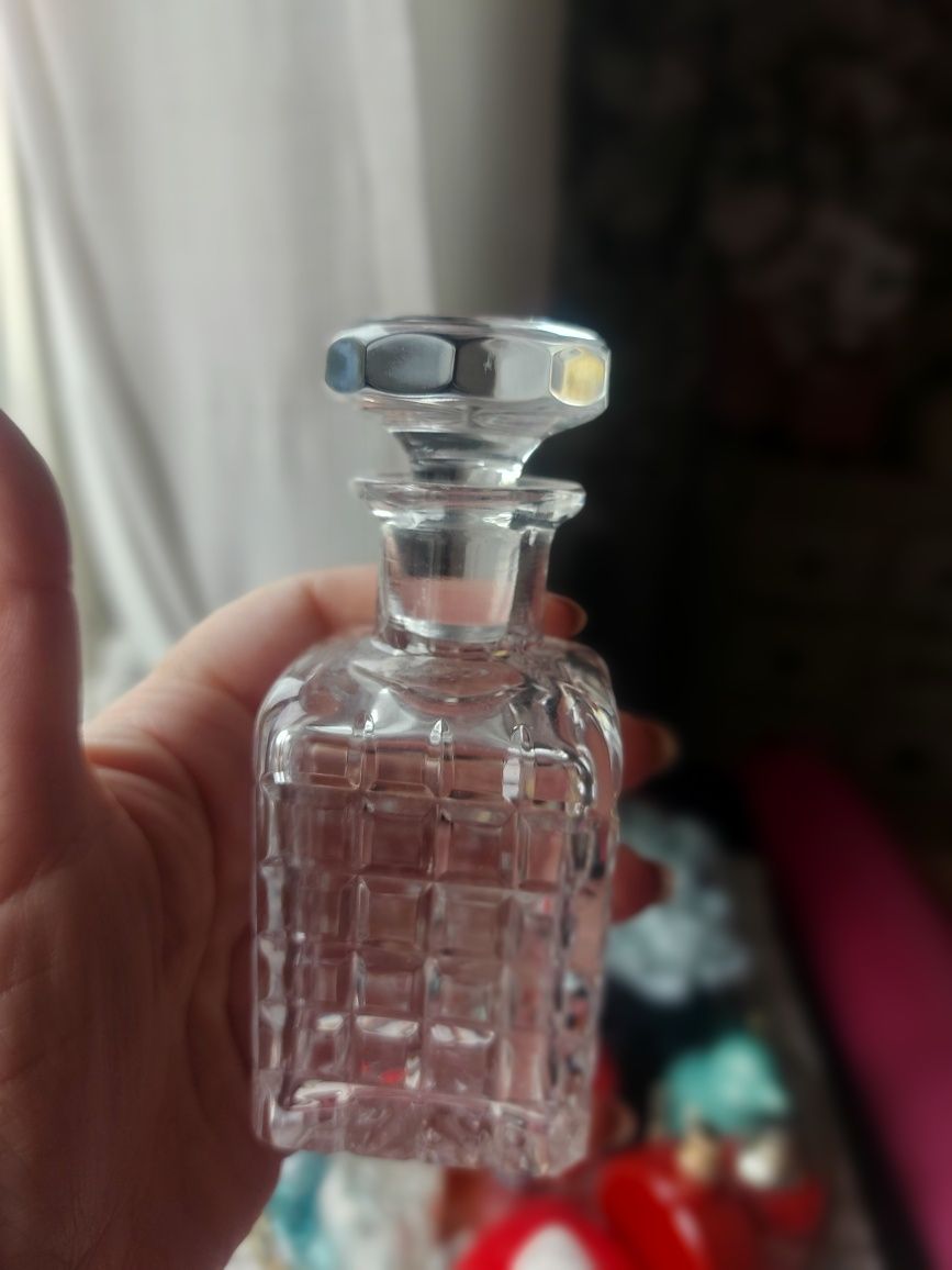 Frasco de perfume atlantis  novo com rótulo