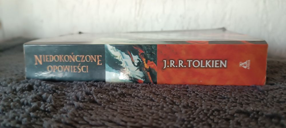 J.R.R. Tolkien - Niedokończone opowieści