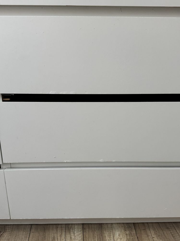Komoda ikea,biaļa