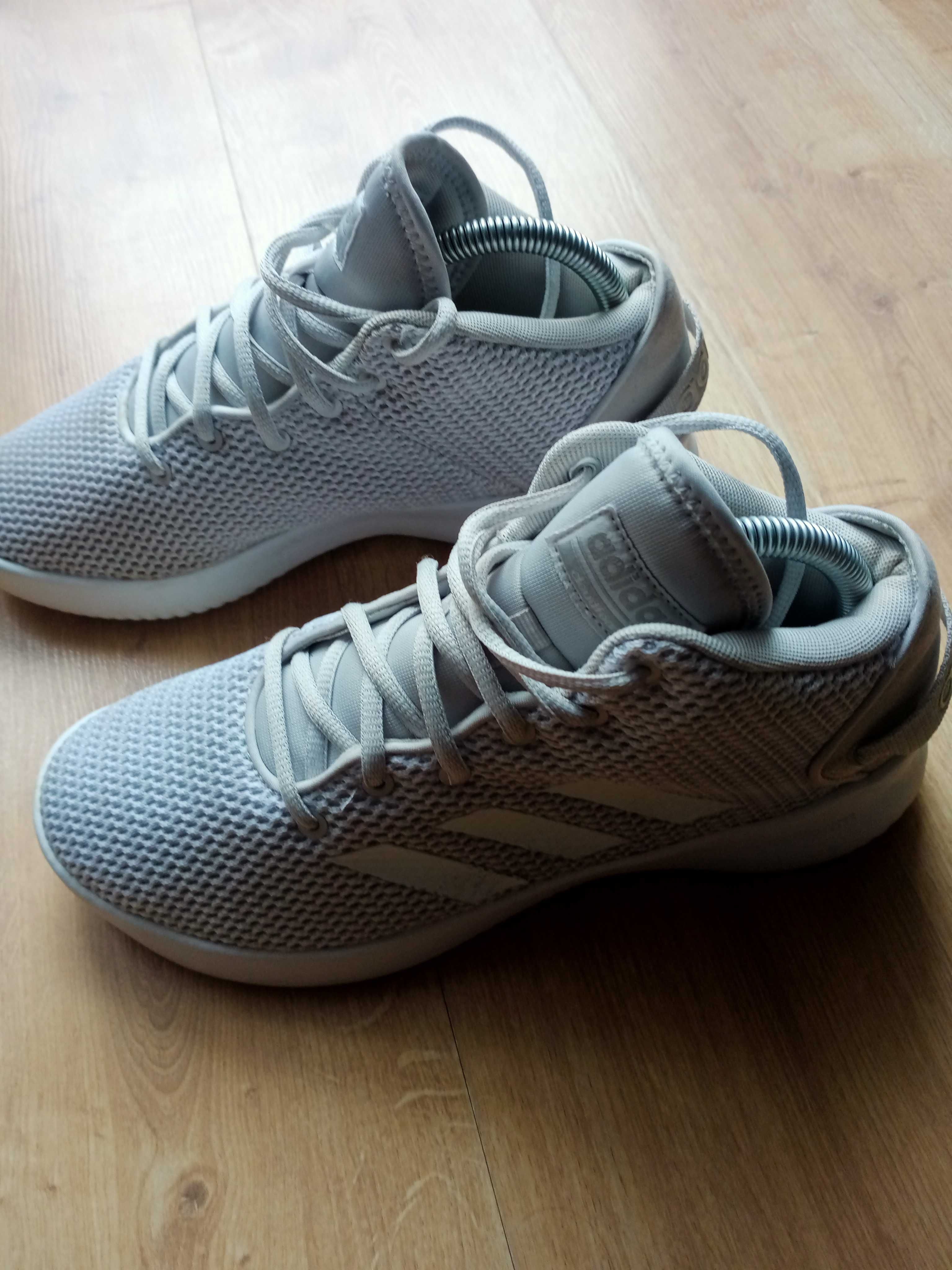 Buty Adidas roz.40