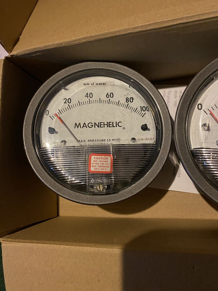 Manometros de pressao diferencial MAGNEHELIC