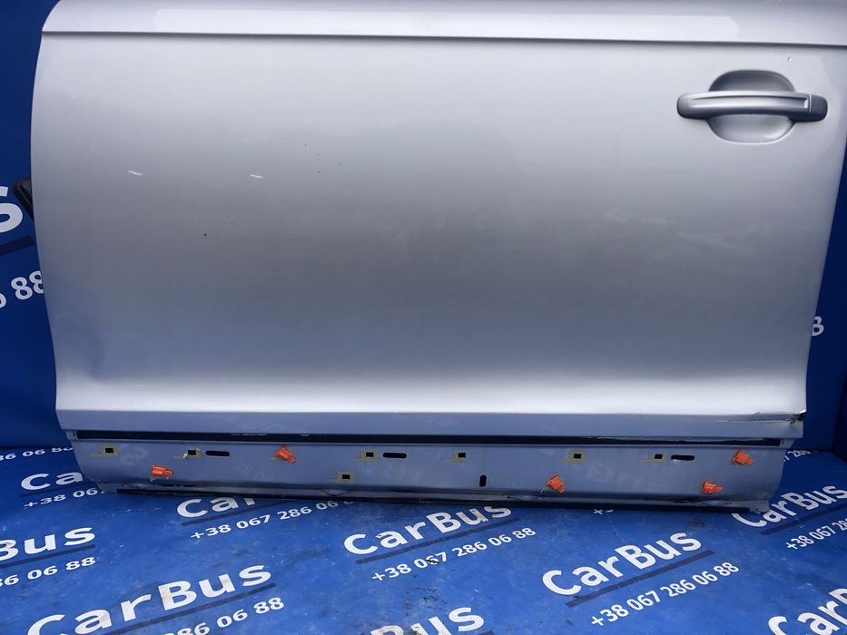 Двері передні ліві Audi  Ауді кю7   Ауди ку7 дверь двери