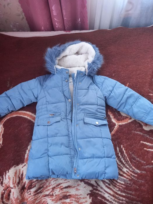 зимова курточка для дівчинки
