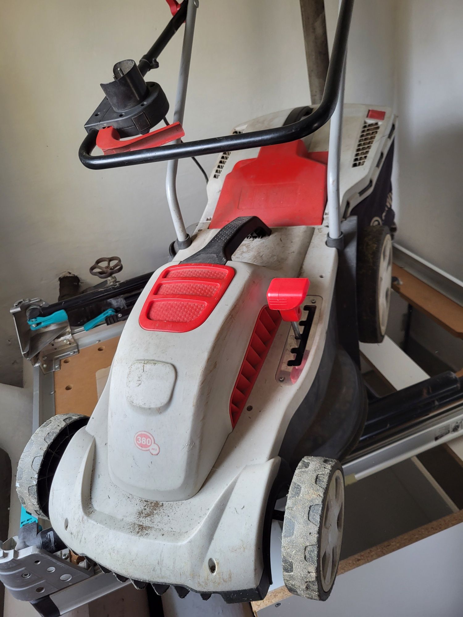 Kosiarka elektryczna do Sterwins 380