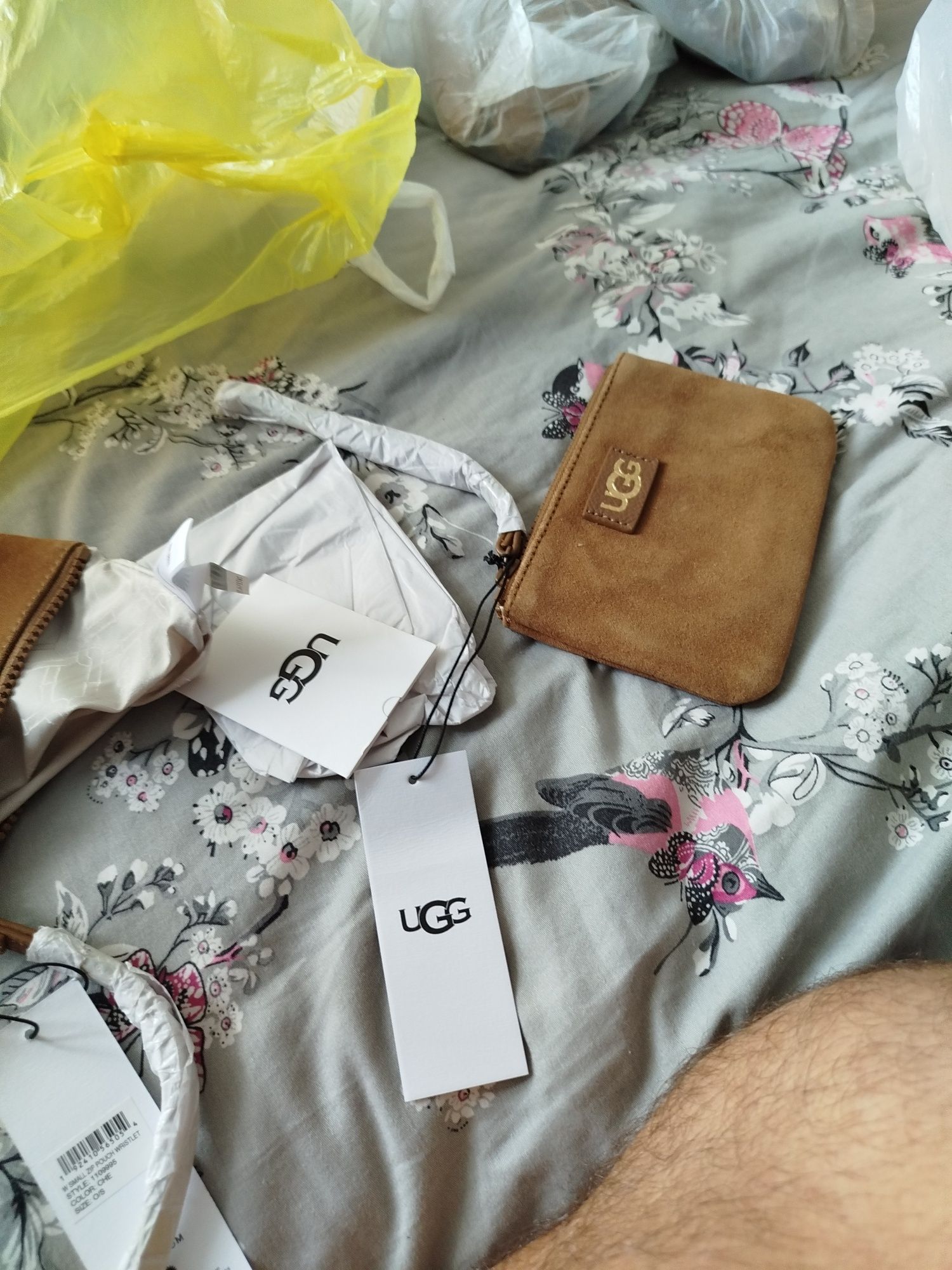 Sprzedam portmonetke UGG nowa