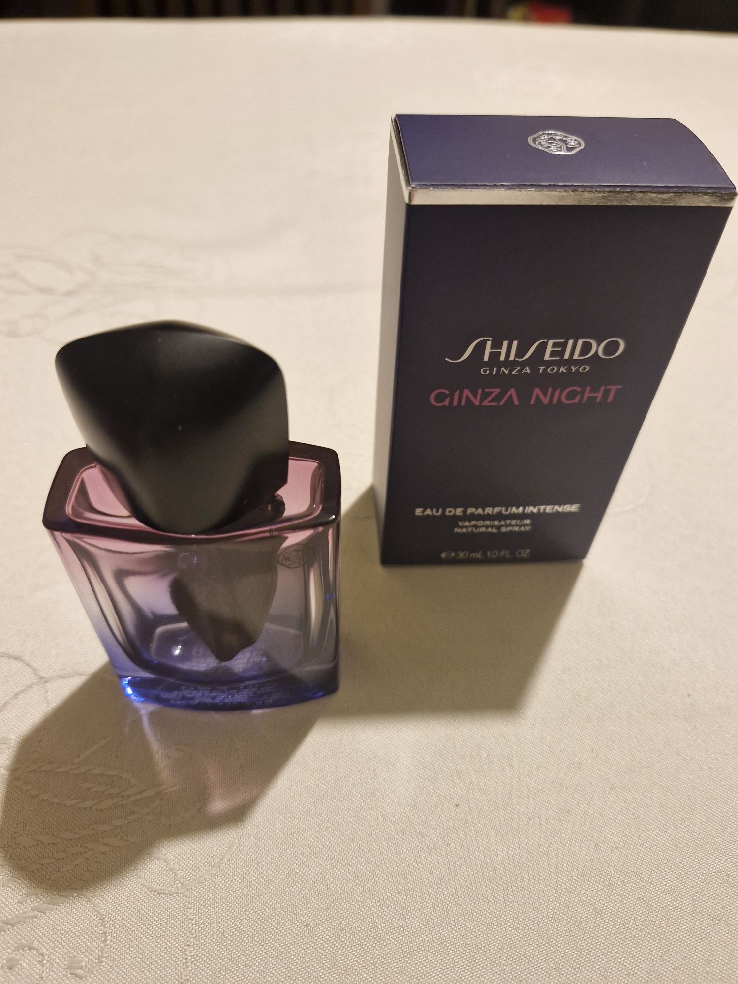 Flakon po perfumach Shiseido Ginza