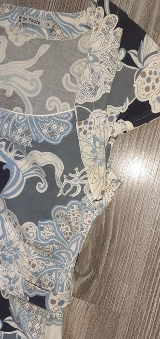 Sukienka letnia rozmiar S firmy de Facto