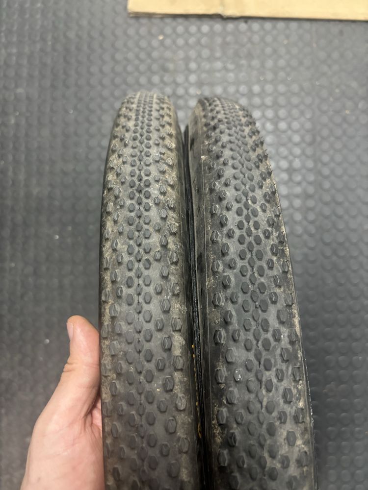 2 opony Continental Terra 700x40 ProTection