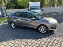 Ford Fiesta 1.6 benzyna