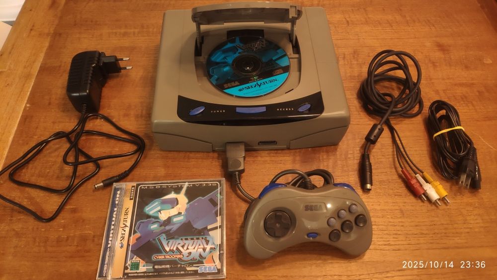 Consola Sega Saturn V1 NTSC + EXTRAS
