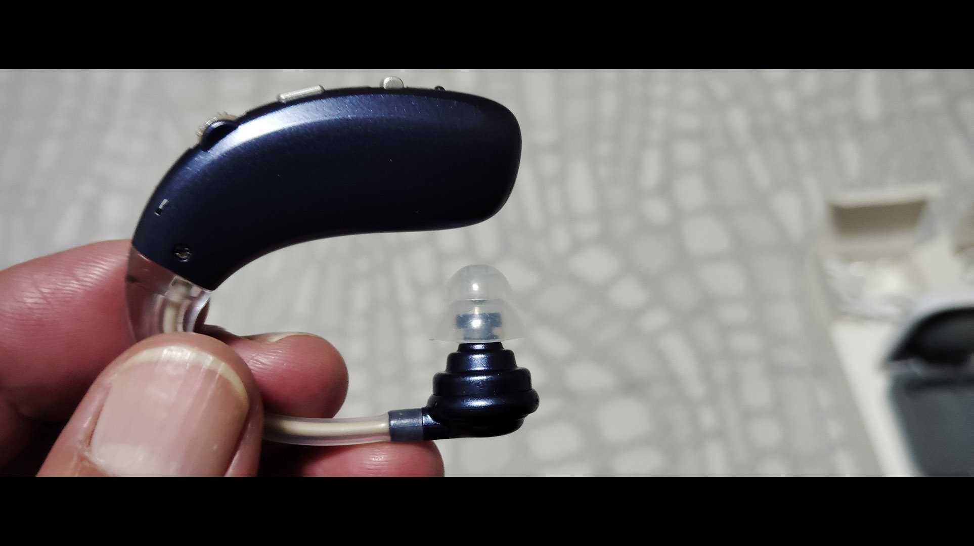 Auriculares amplificadores de som (USB)