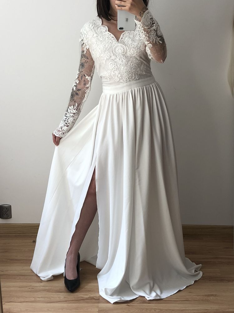 Biała długa MAXI suknia ślubna styl boho z rozcieciem na noge EMO 46