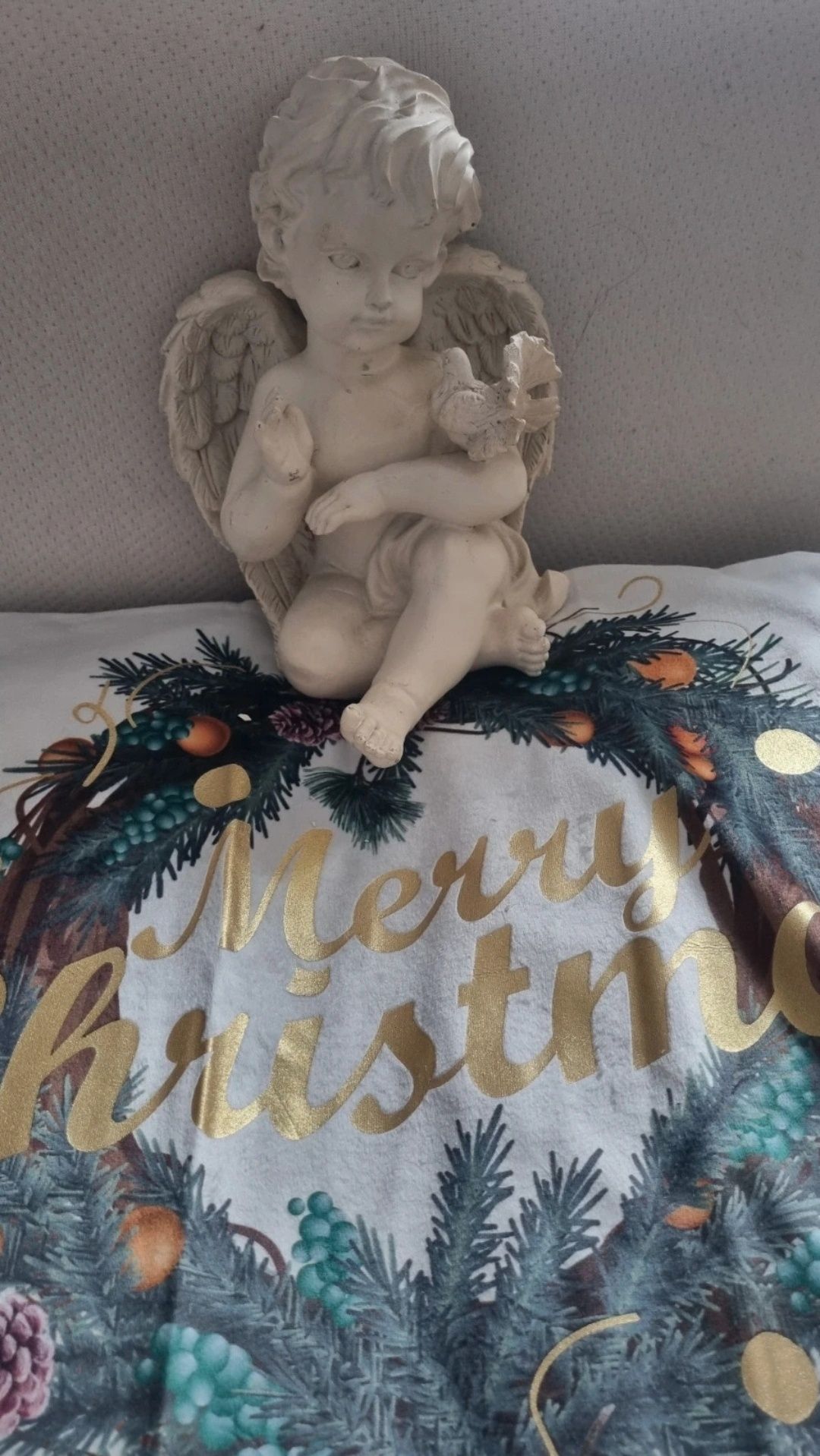 Aniołek figurka-wys;22cm hak na zdjęciu.Doskonały również na prezent.