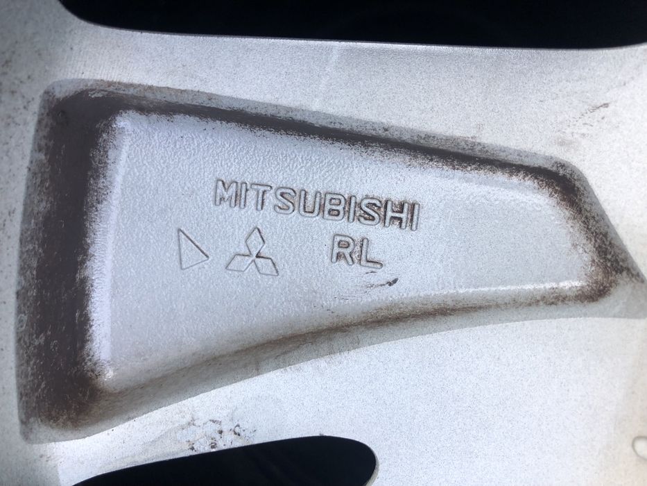 Alu Mitsubishi 17 5x114,3 Oryginalne Komplet