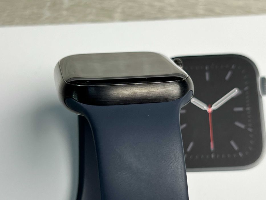 Apple Watch Edition Series 7 45mm Titanium LTE Midnight Sport Band