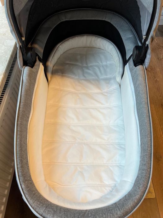 Gondola Cybex Priam Lux KOI 4.0