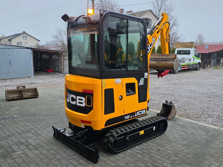 JCB JCB JCB 16 C ful opcja najbogatsza jak nowa mini koparka sprowadzona 1 wł 8018 okazja 19  pierwszy właściciel ful opcja radio szybkozłącze hydrauliczne 2 łyżki
