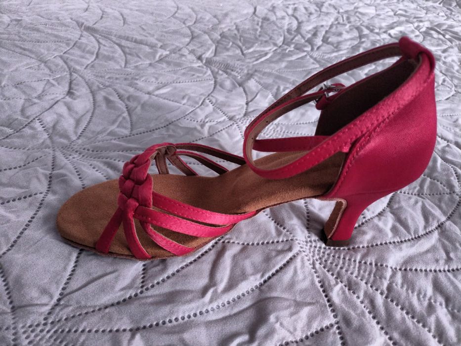 Buty na obcasie czerwone 37 do tańca i nie tylko