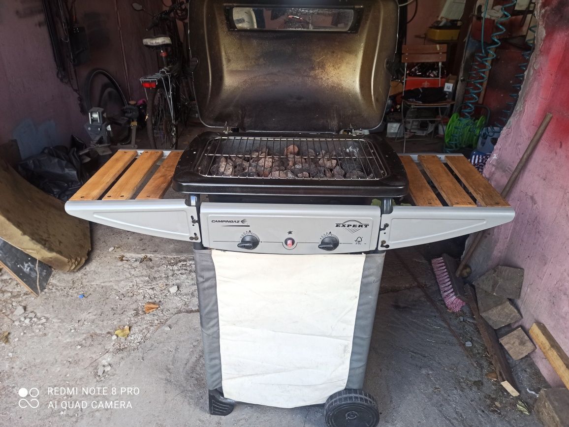 Grill gazowy grill  na balkon na taras