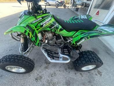 Kawasaki kfx 400 moto4