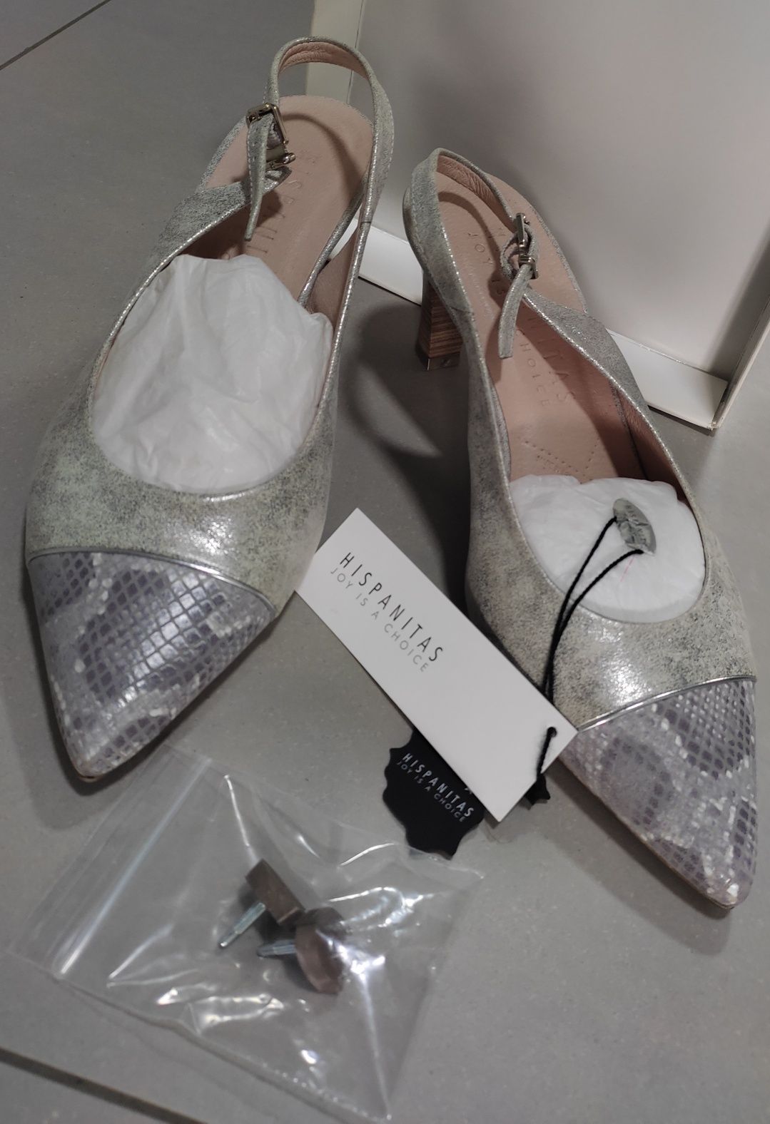 Buty damskie, czółenka Hispanitas, r. 39, nowe