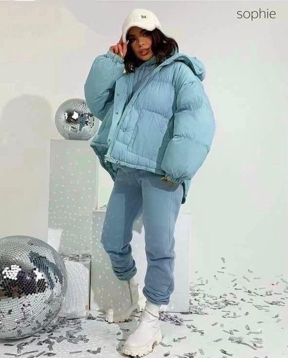 Акция спортивный костюм тройка с курткой