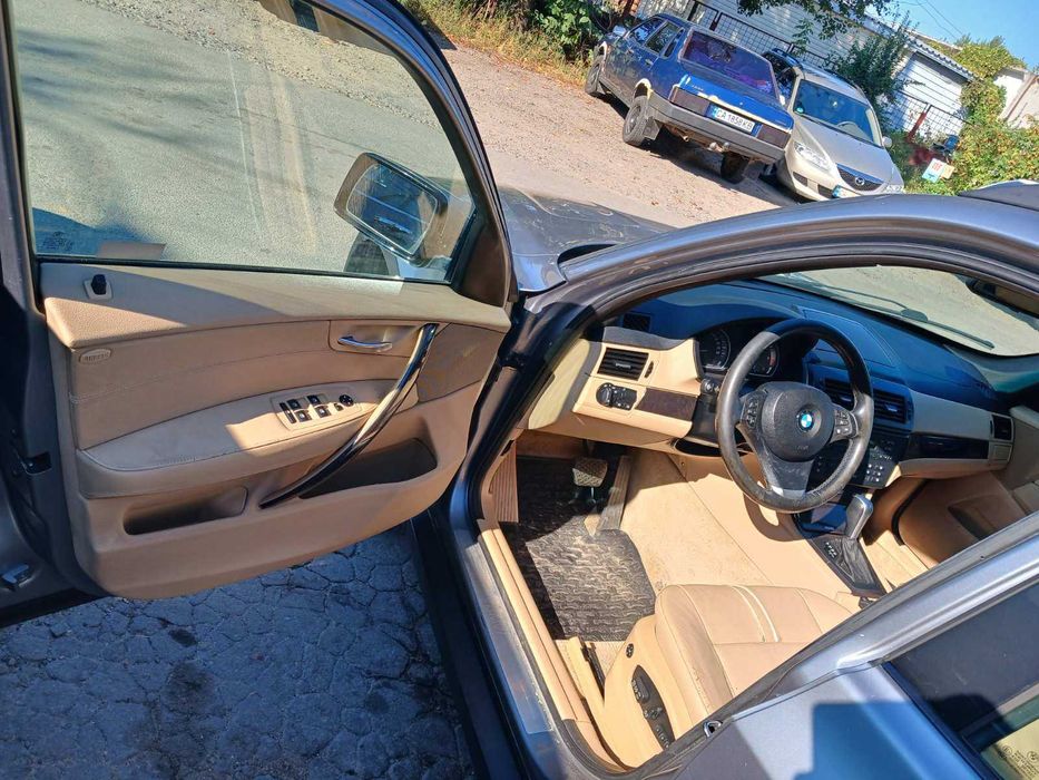 Продам BMW X3 (E83)