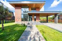 Продаж будинок Києво-Святошинський Лісники Цвіточна (237м2)