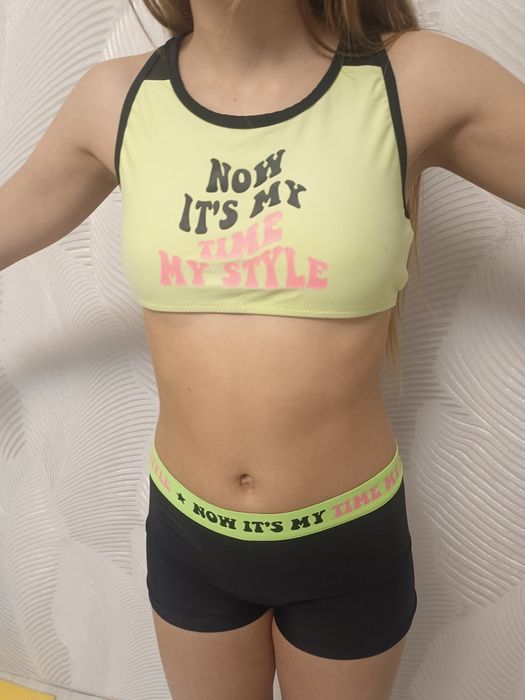 Купальник на дівчинку